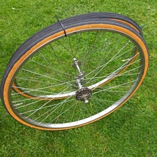 VINTAGE 1950,S BAYLIS WILEY 3 SPEED /POWELL/DUNLOP  26 X 1 1/4" CYCLE WHEELS.