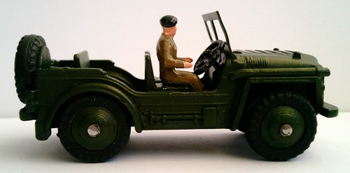 Dinky 674 austin champ our - -,