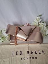 Ted Baker Asterr Giant Knot