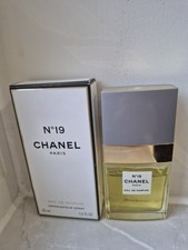Chanel eau de parfum - no, 19