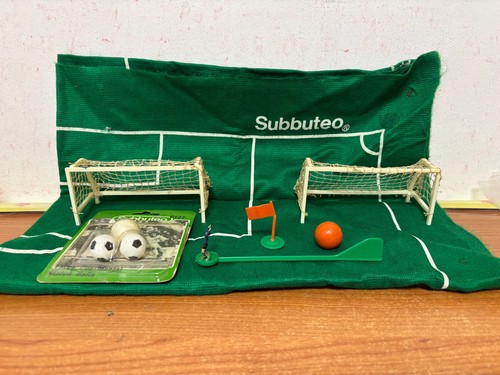 Subbuteo green table - green,
