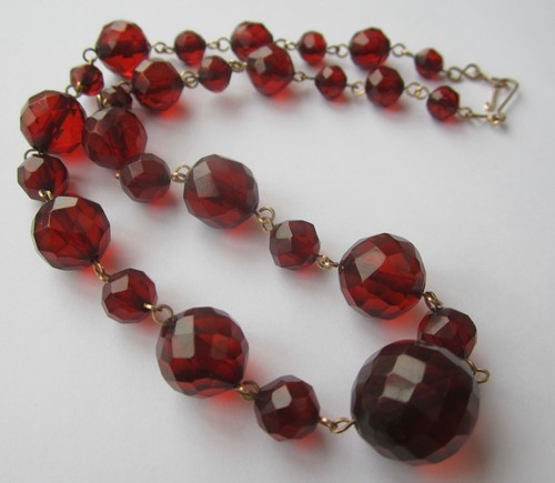 Vintage facet cherry amber - vintage,