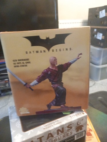 Universe batman begins - dc,