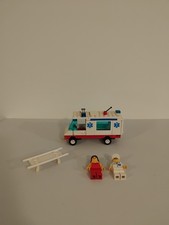 Lego 6666 Ambulance - 2