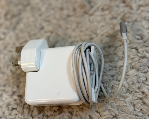 Genuine apple oem - genuine, adaptor