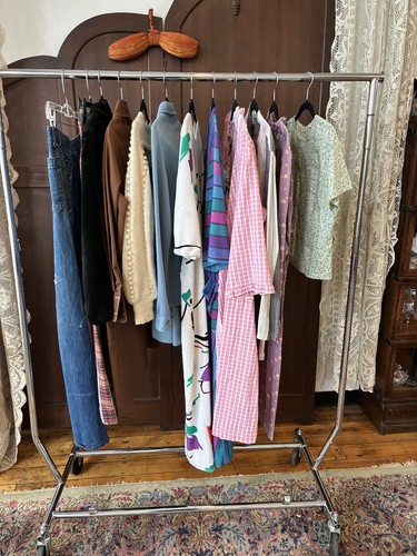 Vintage reseller lot pieces - vintage,