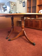 Meredew Avalon Extending Dining Table and Six Chairs good condition