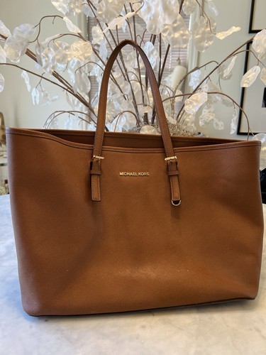 Michael kors jet - jet, travel