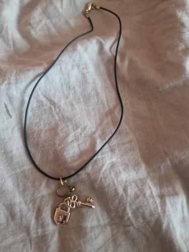 Padlock and key necklace - padlock,