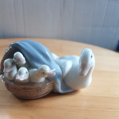 Lladro mother duck - lladro, babies