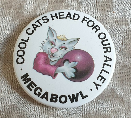 Vintage megabowl pin badge - vintage,