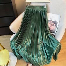 Lady Metallic Pleated Skirt