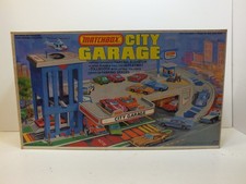 LESNEY MATCHBOX USA 1980 SEALED CITY GARAGE PLAYSET MINT BOXED (L519)
