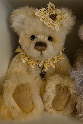 Charlie bears isabelle - bears,