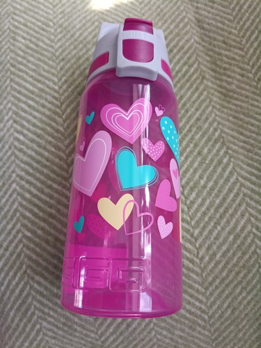 Drink bottle one hearts - drink,