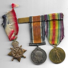 WW1 1914 MONS STAR MEDAL TRIO, L8942 Pte ARTHUR BARKER 1st EAST SURREY
