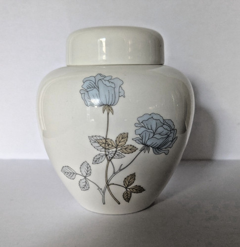Vintage wedgwood ice rose - ice,