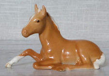 Beswick Palomino Gloss Laying