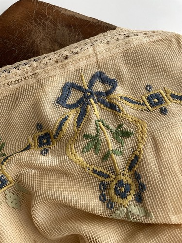 Fine net lace embroidery - net,