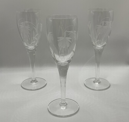 Stuart crystal cascade small - crystal,