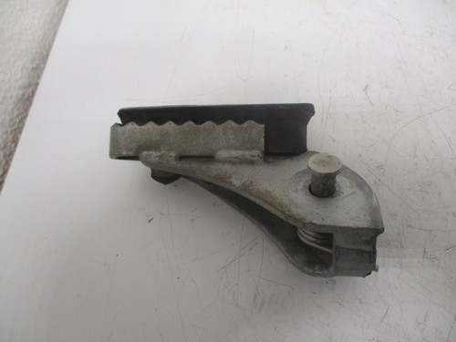 Foot pegs front right bmw - pegs,