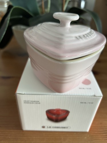 New creuset heart ramekin - le,