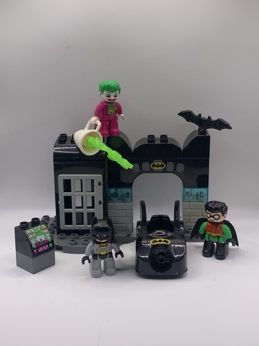 Lego duplo set - set, batcave