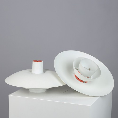 Pair white vintage - of,