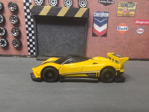 Hot wheels pagani zonda - hot,