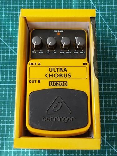 Behringer uc200 ultra - uc200, chorus