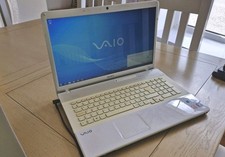 Sony Vaio VPCEC2S0E