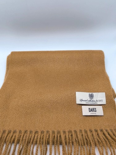 Daks very classy - very,