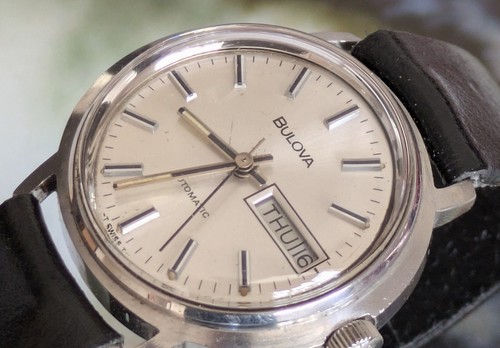 Vintage c1975 jewels bulova - vintage,