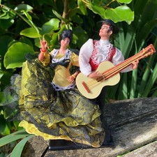 7.5” vintage kitsch Spanish