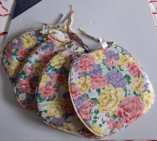 Vintage floral seat pads - floral,