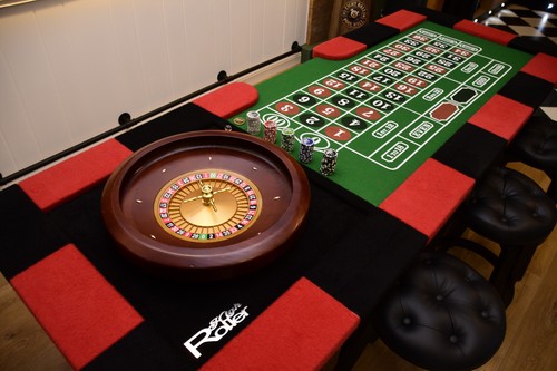 8ft roulette table - roulette, casino