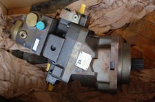 Genuine JCB JNJ0614, JNJ0302  Motor drive assembly, JCB JS130W-PLE, JS130W