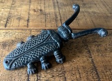 Vintage Beetle bootjack, original early piece, heavy cast iron 877gms, 9.5 inch