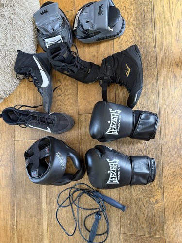 Geezer boxing gloves with - geezer,