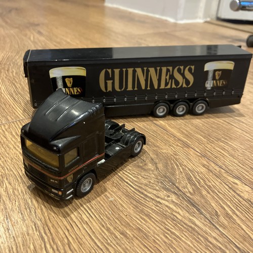 Corgi scania curtainside - corgi,