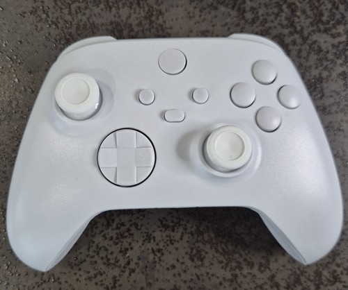 Custom all white xbox series - custom, all-white
