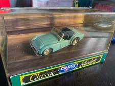 CORGI TOYS CLASSIC TRIUMPH