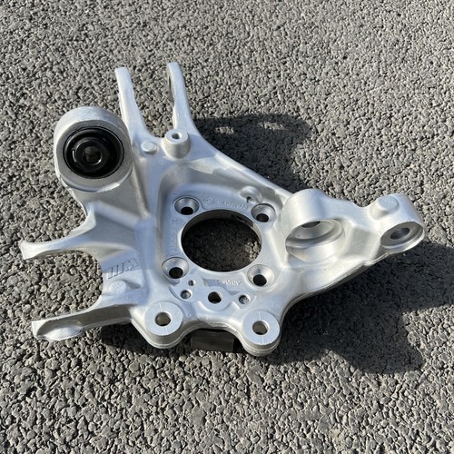 Bmw f80 f82 - m4, rear