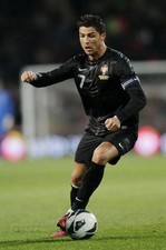 Nike Portugal Away 2013 World Cup Qualifier Ronaldo #7  Size M