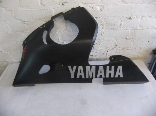 Yamaha fairing left hand - left,