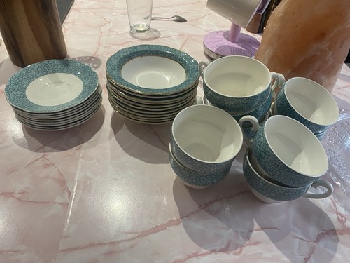 Rare wedgewood garden tea set - rare,
