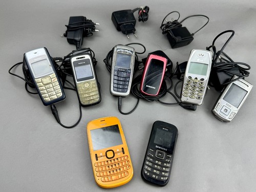 Lot vintage mobile phones - mobile,