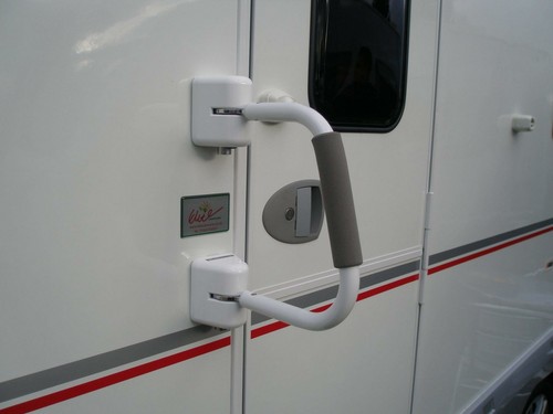 Milenco caravan handle - caravan,
