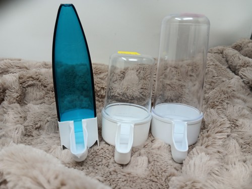 Bird cage water - , gravity