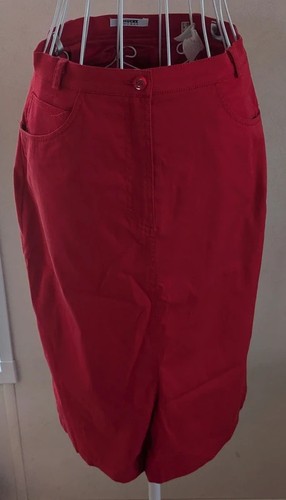 Hucke woman red pencil - red, skirt